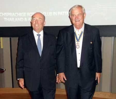 H.E. Rolf Schulze (left) is introduced by RC Phoenix president, Hubert Meier.