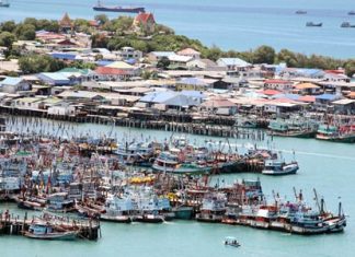 Dozens of boats sit idle in Sattahip, showing solidarity to hundreds of others across the Eastern Seaboard who either didn’t or couldn’t meet the June 30 deadline to comply with so-called “illegal, unreported and unregistered” fishing rules to prevent Thailand’s seafood exports from being banned in Europe.