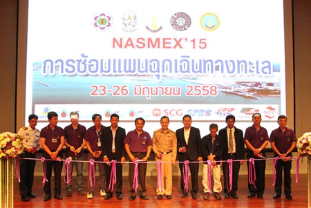 Maptaput industrial company management and Royal Thai Navy officers cut the ceremonial ribbon to officially open the safety training.