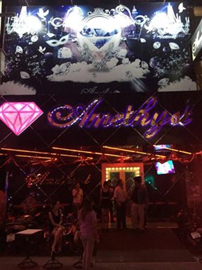 Police raided the Amethyst Club on Soi LK Metro and found 3 underage girls dancing there.