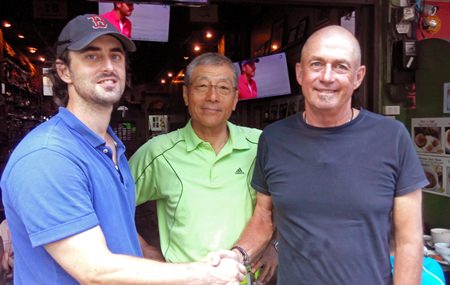 (L-R) Ben Denham, Ishi Ishikawa and TGC’s Capt. Phil Smedley après-golf.