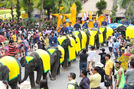Nong Nooch Tropical Garden commemorated the holy days with a candle parade featuring giant candles carved with sacred symbols resembling the ancient traditional followings of Buddhism.
