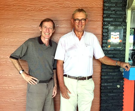 Jonathan Pratt (left) with Willem Lasonder.