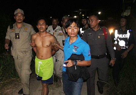 After being stiffed with a 1,000 baht bar bill, Pracha Yawongka took a shotgun and went out looking for the man who ran off when it came time to pay.