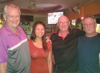 Head sparkles at Emerald (L to R) Don Head with Miss Nut, Dave Horne and Tom Murphy.