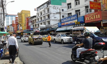 Construction crews work to resurface South Pattaya Road.