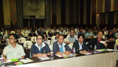 500 people representing employees, private and government employers and 124 labor unions participated a reconciliation project to bring employees and employers closer.