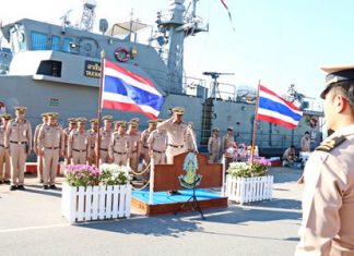 Vice Adm. Rangsalit Sattayakul sends off sailors to patrol border regions in order to prevent foreign fishing boats from entering Thai waters.