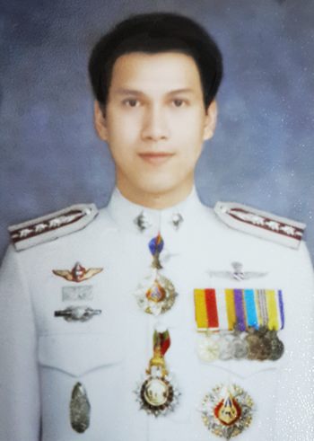 Chonburi Immigration Office new superintendent, Pol. Col. Kathathon Khamtieng.