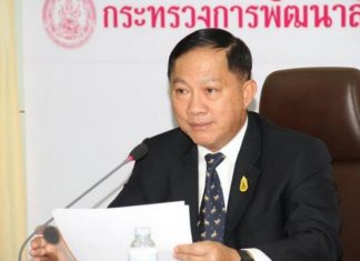 Tourists in Pattaya urged not to give money to beggars