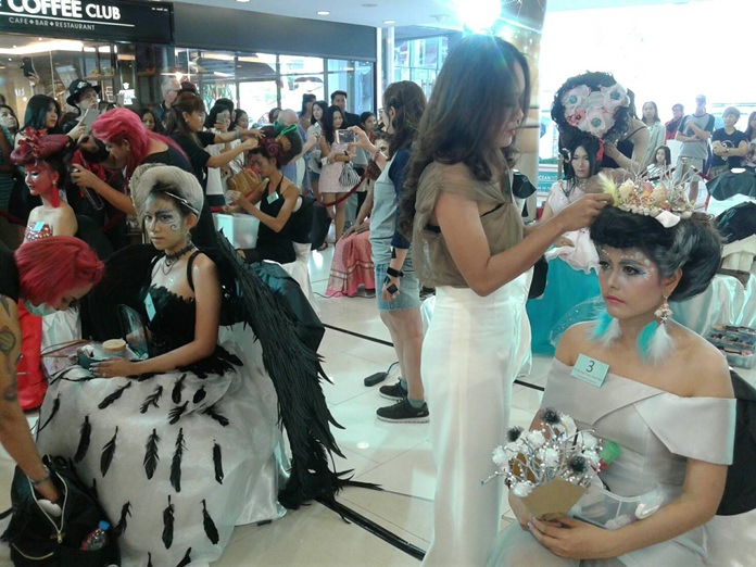 Hairstylists from all around Thailand show off their talent in the Professional Fancy Model Hair competition.