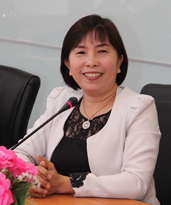 Dr. Prapasri Pitonwon, lecturer at the Chonburi Area 1 Education Institute.