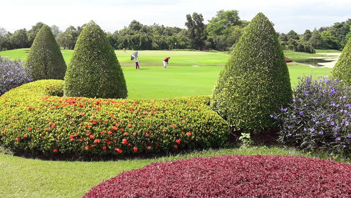 Greenside at Kabinburi Sports Club.