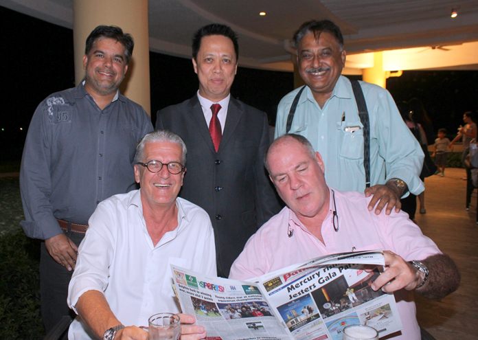 Neoh Kean Boon greets his special guests, Tony Malhotra, GM of the Scandinavian Village in Bang Saen, Peter Malhotra, MD Pattaya Mail, Joachim Klemm, Director of International Sales & Marketing, GO Property Thailand, and Philippe M. Guénat, CEO of Bakri Cono Shipyard who seems much occupied with the Pattaya Mail.