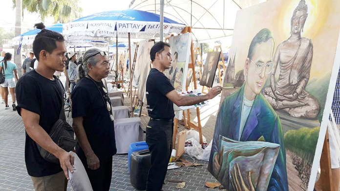 Local and national artists create paintings and drawings of His Majesty the King which were displayed along Beach Road.