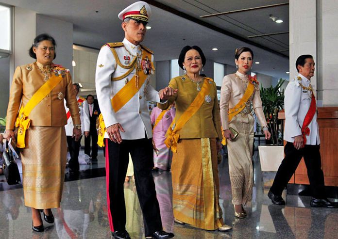HM King Maha Vajiralongkorn Bodindradebayavarangkun during a royal appearance with HM Queen Sirikit, HRH Princess Maha Chakri Sirindhorn, and HRH Princess Chulabhorn Walailak.