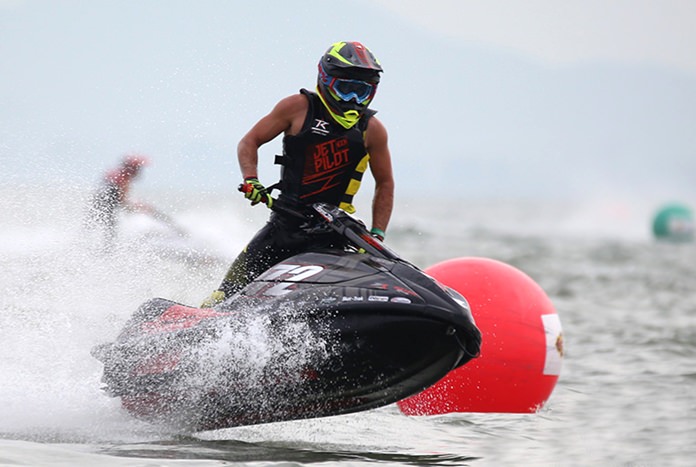 Jeremy Poret of France races to victory in the Pro Ski GP class at the 2016 King’s Cup Jet-ski Grand Prix in Pattaya, Sunday, Dec. 4.