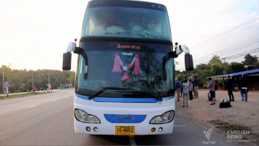 thailand-news-30-12-16-pbs-2-bus-driver-and-his-company-face-harsh-penalties-after-abandoning-passengers-by-the-roadside-1jpg