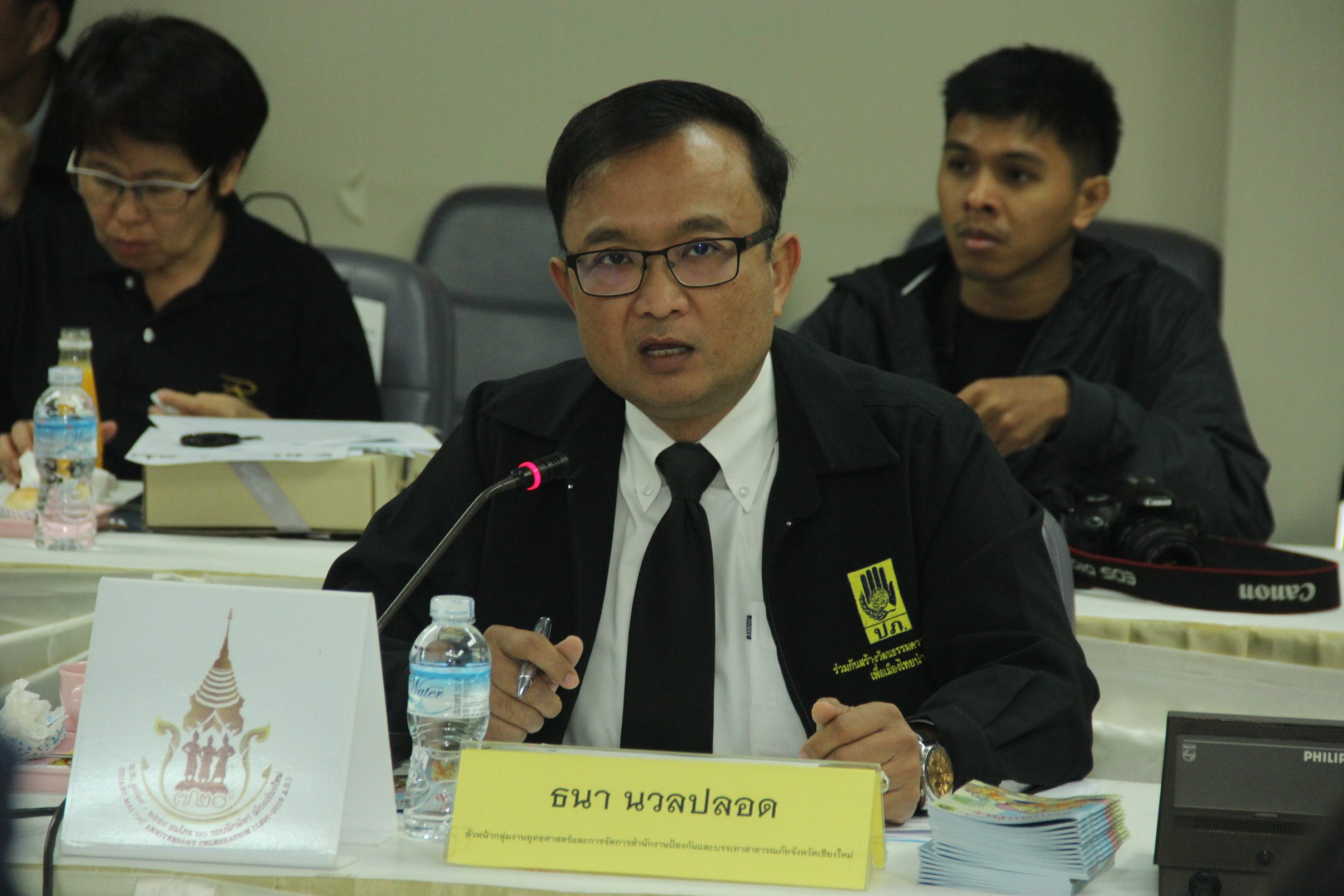 Chiang Mai Provincial Disaster Prevention and Mitigation Office Thana Nuaplod reports that a series of very small earthquakes will see officials offer earthquake preparedness drills in Mae Wang and Chomthong.