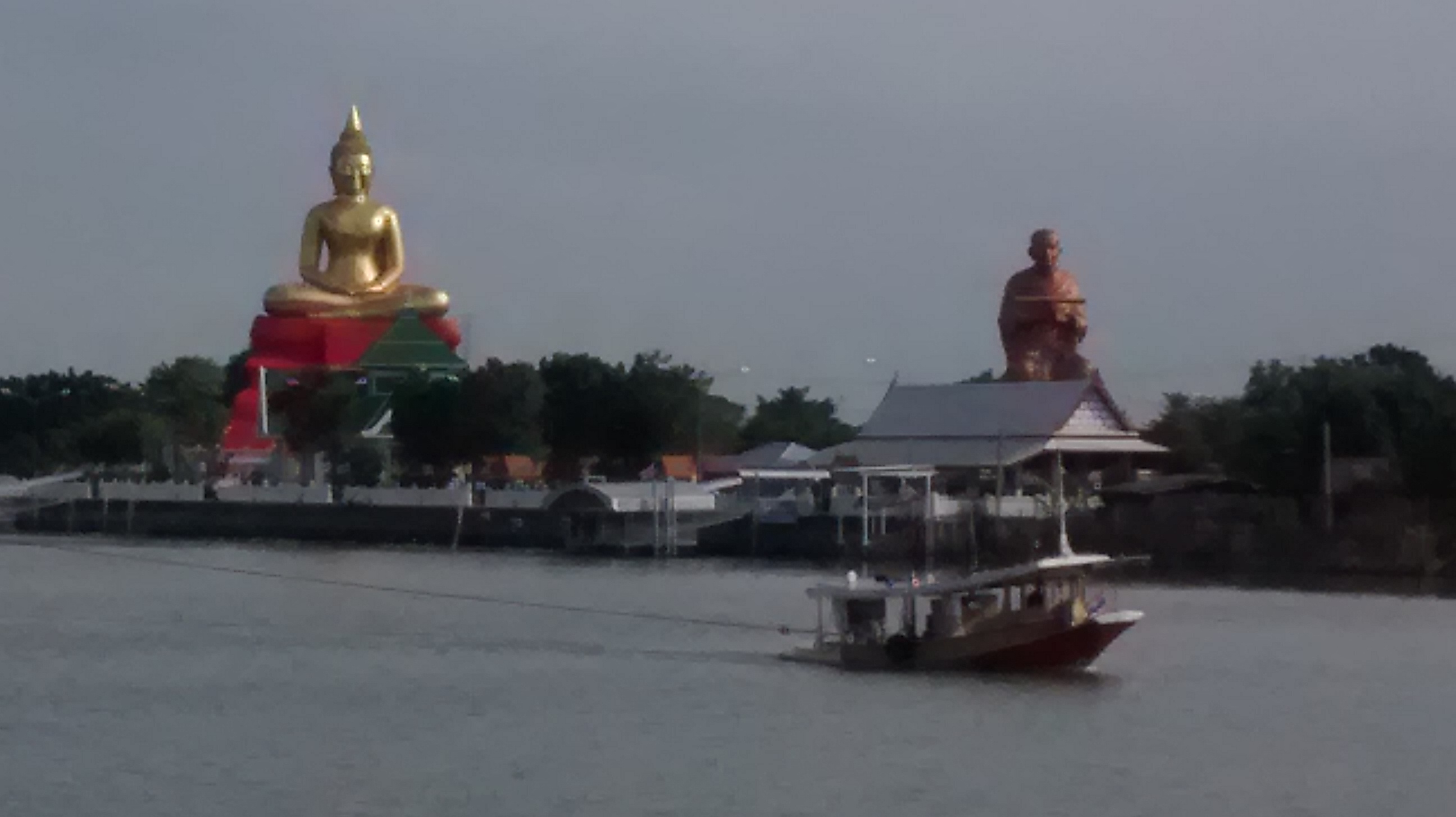 GIS students spent a few days on a beautiful barge learning about the waterways.