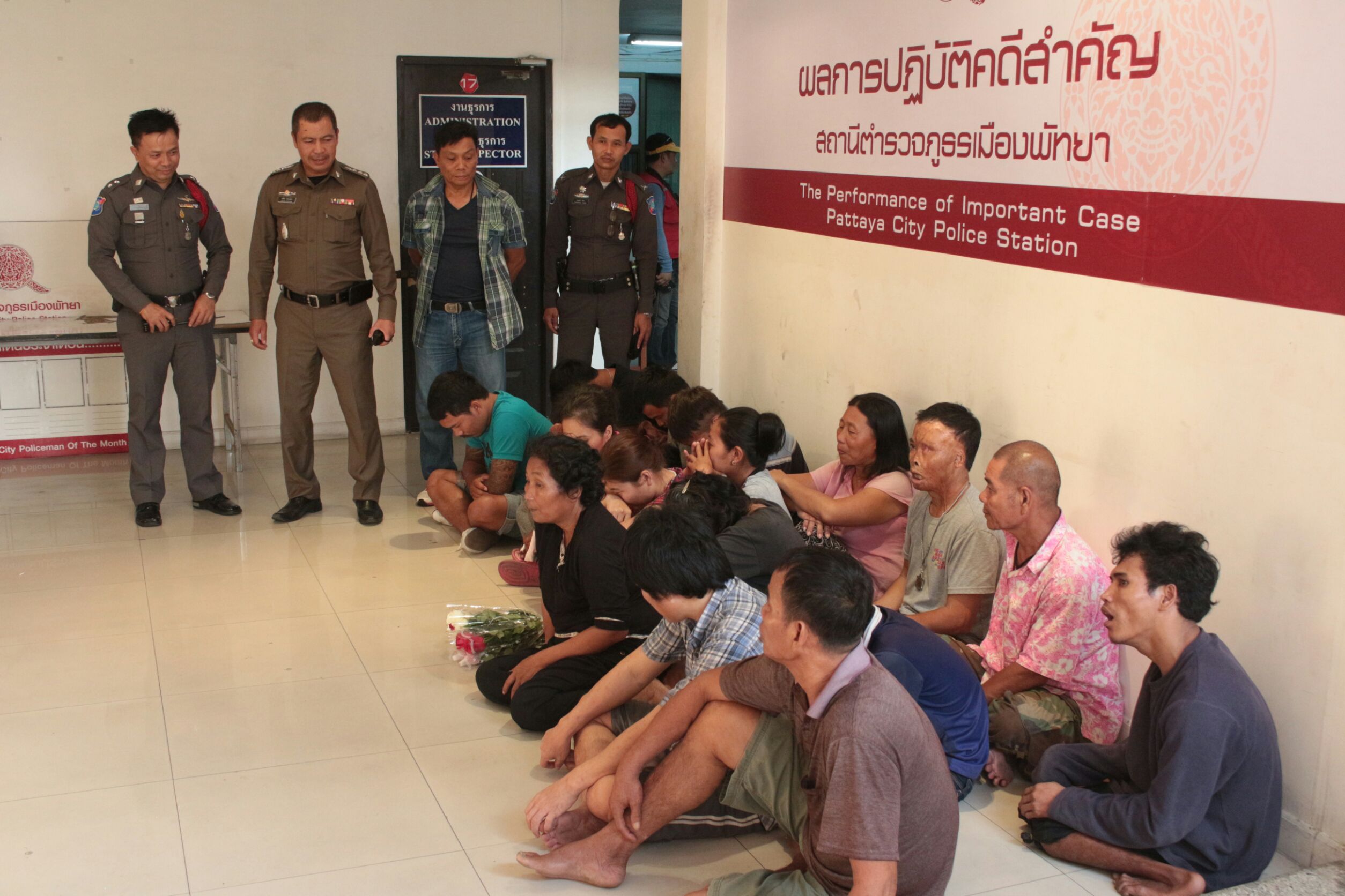 Police rounded up 17 Thai and foreign beggars working the streets of Pattaya. 
