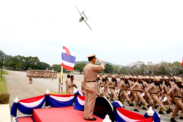 Nearly 4,000 navy conscripts completed their training and are ready to be assigned to their units.