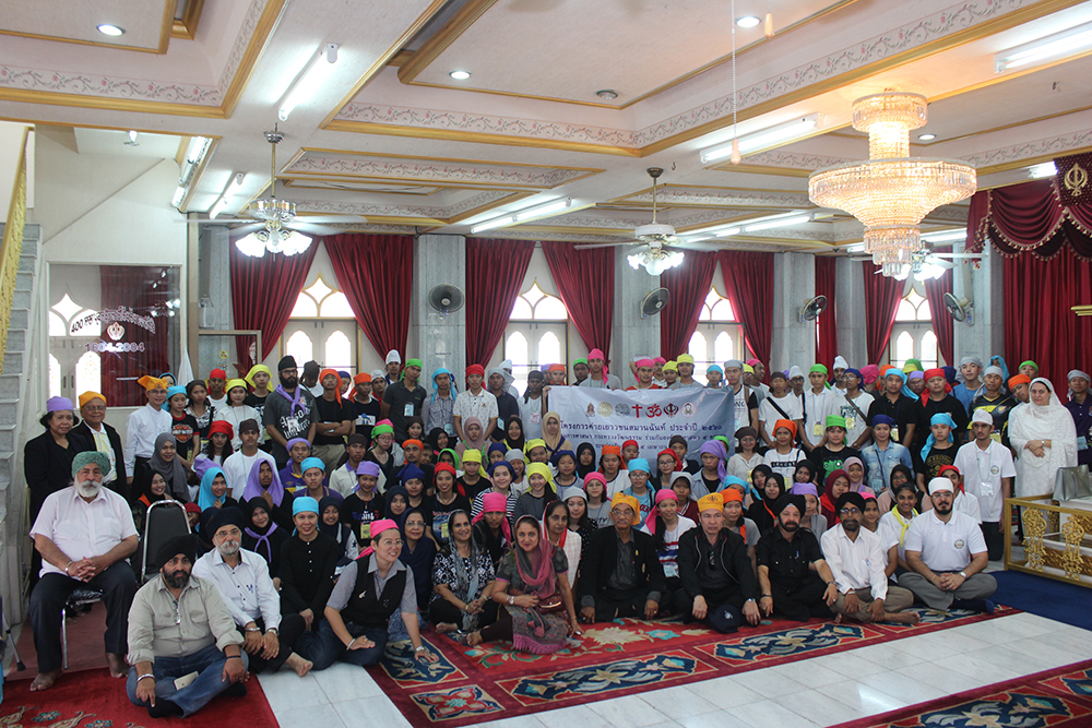 About 200 young adherents to five different faiths came together to learn how to live more in harmony at a religion camp held at the Sikh Temple in Pattaya.
