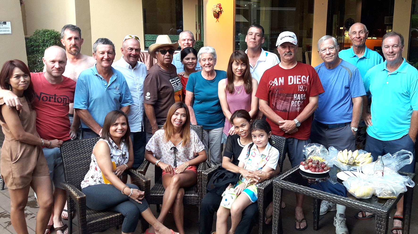 The Songkran gang poolside.