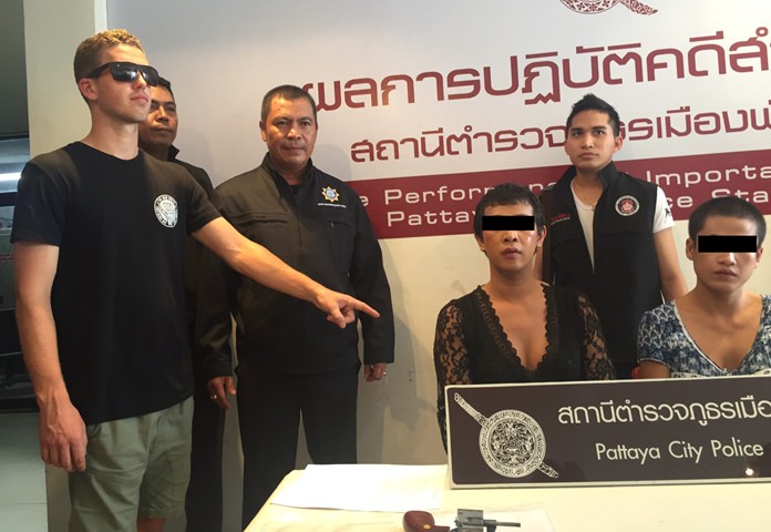 Transvestites Ronnarit Kamprao and Plakat Sonjan have been arrested for allegedly pickpocketing an Australian tourist on Walking Street.