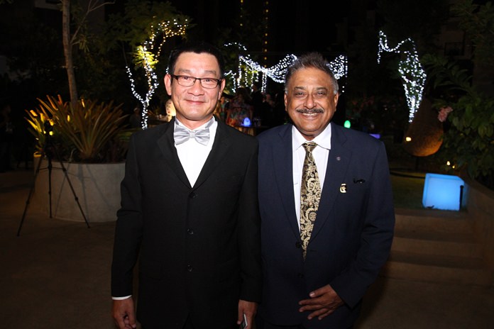 Centra Maris Resort General Manager Chaiphun Thongsuthum with Peter Malhotra, MD of Pattaya Mail Media Group.