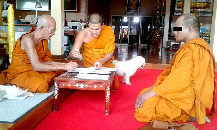 Sattahip monk Narong Noihangwa (right) was disrobed after being arrested for using drugs and watching porn.