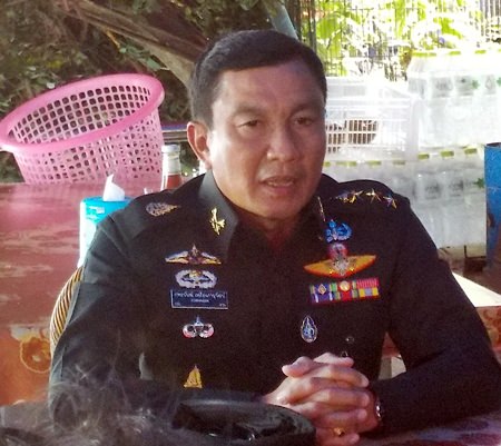 Maj. Gen. Popanan Luengpanuwat said once a series of new bus stops are installed, parking and stopping regulations will be strictly enforced.