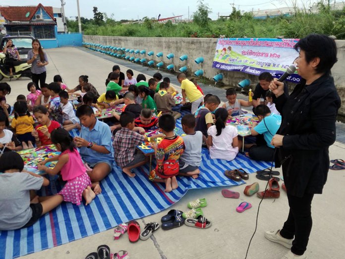 East Pattaya youths are shown creative ways to spend their free time as the Social Development Department continues its series of workshops around the city.