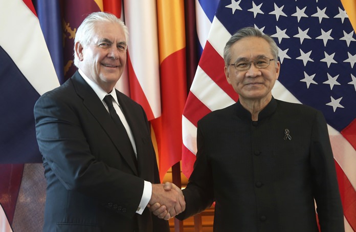 U.S. Secretary of State Rex Tillerson, left, and Thai Foreign Minister Don Pramudwinai pose for a photograph during meeting at the Foreign Ministry in Bangkok, Tuesday, Aug. 8, 2017. (AP Photo/Sakchai Lalit)