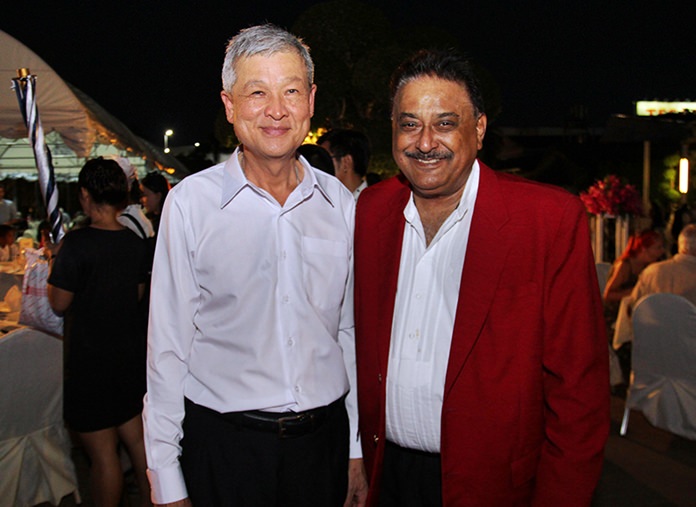 Deputy Mayor Apichart Virapal chats with Peter Malhotra.