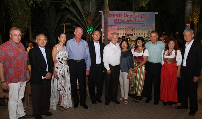 (l-r) GM Rene Pisters, Pastor Philip Adisak Phorn-Ngam, Anselma and Gerrit Niehaus, Father Michael Weera Pangrak, Gerhard and Eufrosina Götz, Mayuree and Gottfried Auer, Elfi Seitz and Deputy Mayor Apichart Virapal.