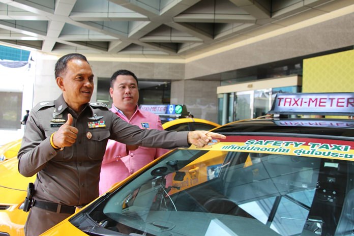 Thai police promoting ‘Safety Taxi’ campaign - Pattaya Mail