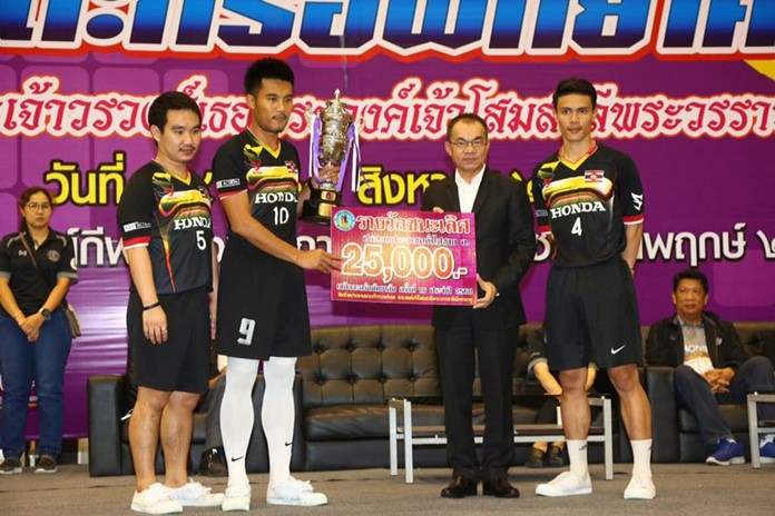 The navy’s Rajanawee team won the Open A category.