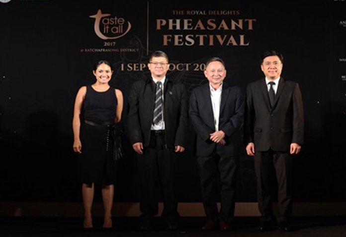 Ms. Padari Bunnag, Head of Royal Project Cuisine (left), Mr. Chattan Kunjara Na Ayudhya, TAT’s Deputy Governor for Marketing Communications, Mr. Chai Srivikorn, President of Ratchaprasong Square Trade Association (RSTA) (2nd right), Mr. Amorn Suvachittanont, Senior Vice President, Retail Payment and Foreign Exchange Products Management Department, Kasikorn Bank (right)