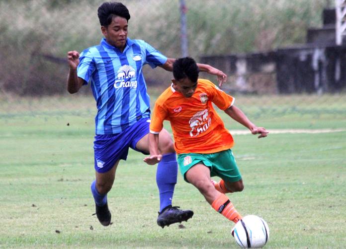 Pattana Stadium at Pattana Golf Club & Resort in Sriracha hosted a Thailand Youth League 2017-2018 Eastern Region’s U17 football fixture last weekend as home team Banbung FC (Pattana FC’s junior team) were held to a hard fought 1-1 draw against Chonburi FC. Pakornkiat Chaiwong was the scorer for the hosts.