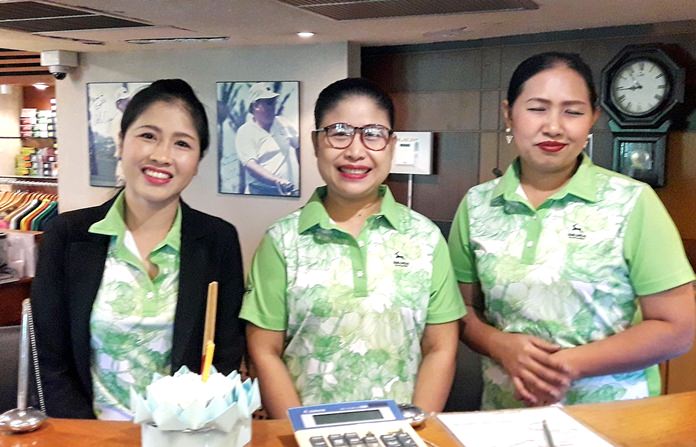 The Khao Kheow staff welcomed everyone with a smile.
