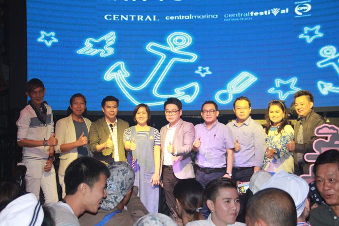 Chai yo! Former City Councilman Rattanachai Sutidechanai hosted the Dec. 1 event with Central Group executives and managers from the Central Festival Pattaya Beach and Central Marina malls.