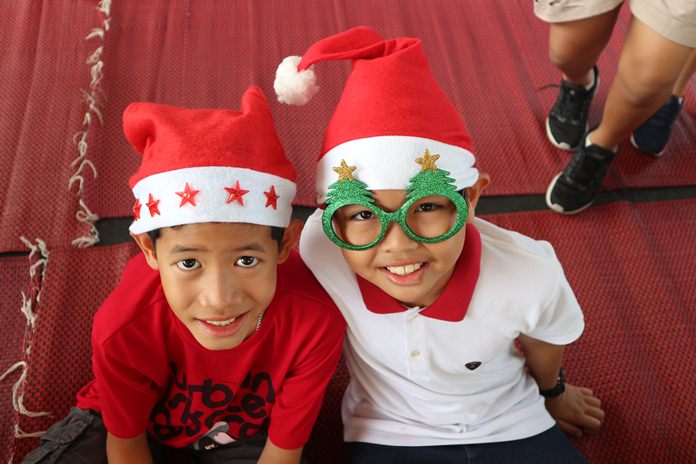 Two young GIS students got dressed up for the Christmas Fair.