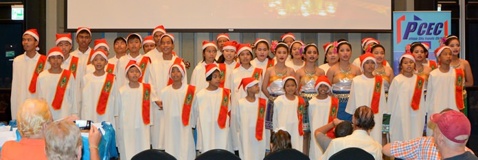 It was a very enthusiastic, standing room only, audience that gathered at the PCEC meeting to hear the delightful voices of the Pattaya Orphanage Choir as they entertained them with several traditional Christmas Carols.