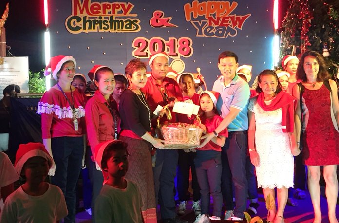 Diana Group MD Sopin Thappajug leads Christmas Eve festivities at the Diana Garden Resort.