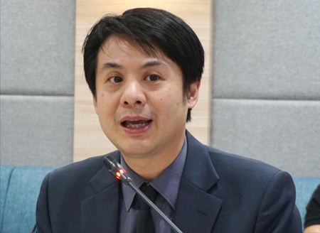 COE Secretary-General Amorn Pimanmas.