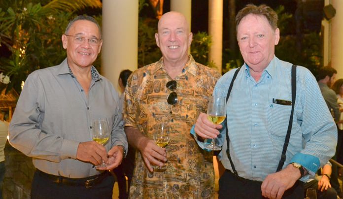 (L to R) Geoff Doidge, Ambassador South African Embassy Bangkok, Roy Albiston from PCEC, and Allan Riddell, consultant to the board at SATCC.
