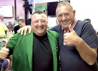 Craig Mitcham (left) with Phil Davies.