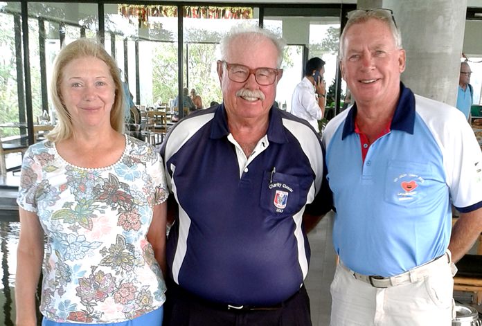 Karen Brown (left) and Peter Bygballe (right) with Dave ‘The Admiral’ Richardson.