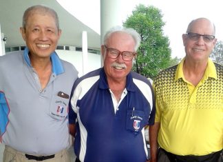 Kenny Chung (left), with Brian Gabe (right) and Dave Richardson.